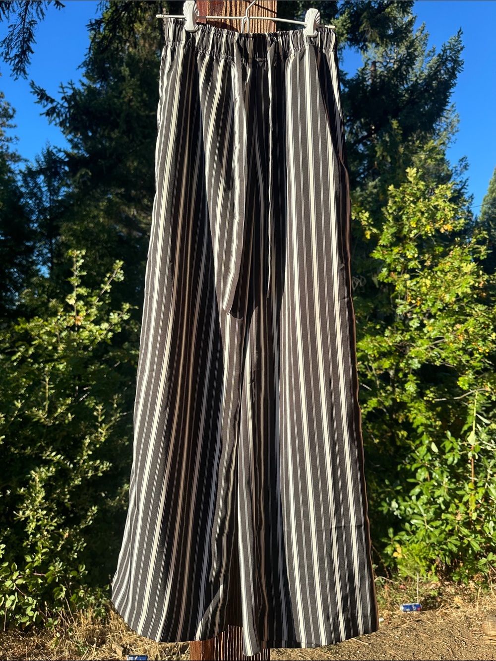 H&M Black and White Striped Wide-Leg Pants